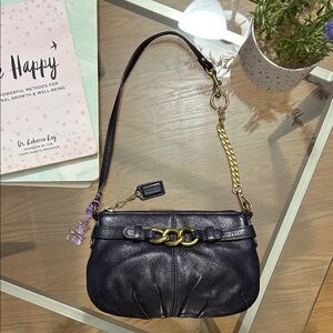 Coach Vintage Deep Purple Leather Shoulder Bag with Gold Chain Detail